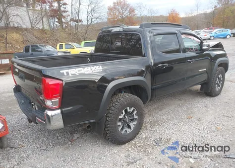 2017 Toyota Tacoma Trd Off Road из США, поврежденный, VIN 3TMCZ5AN9HM081941